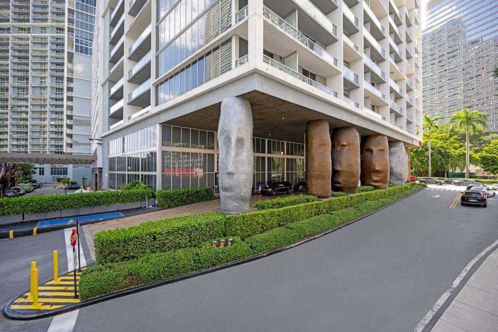W East High Water View Apartamento *